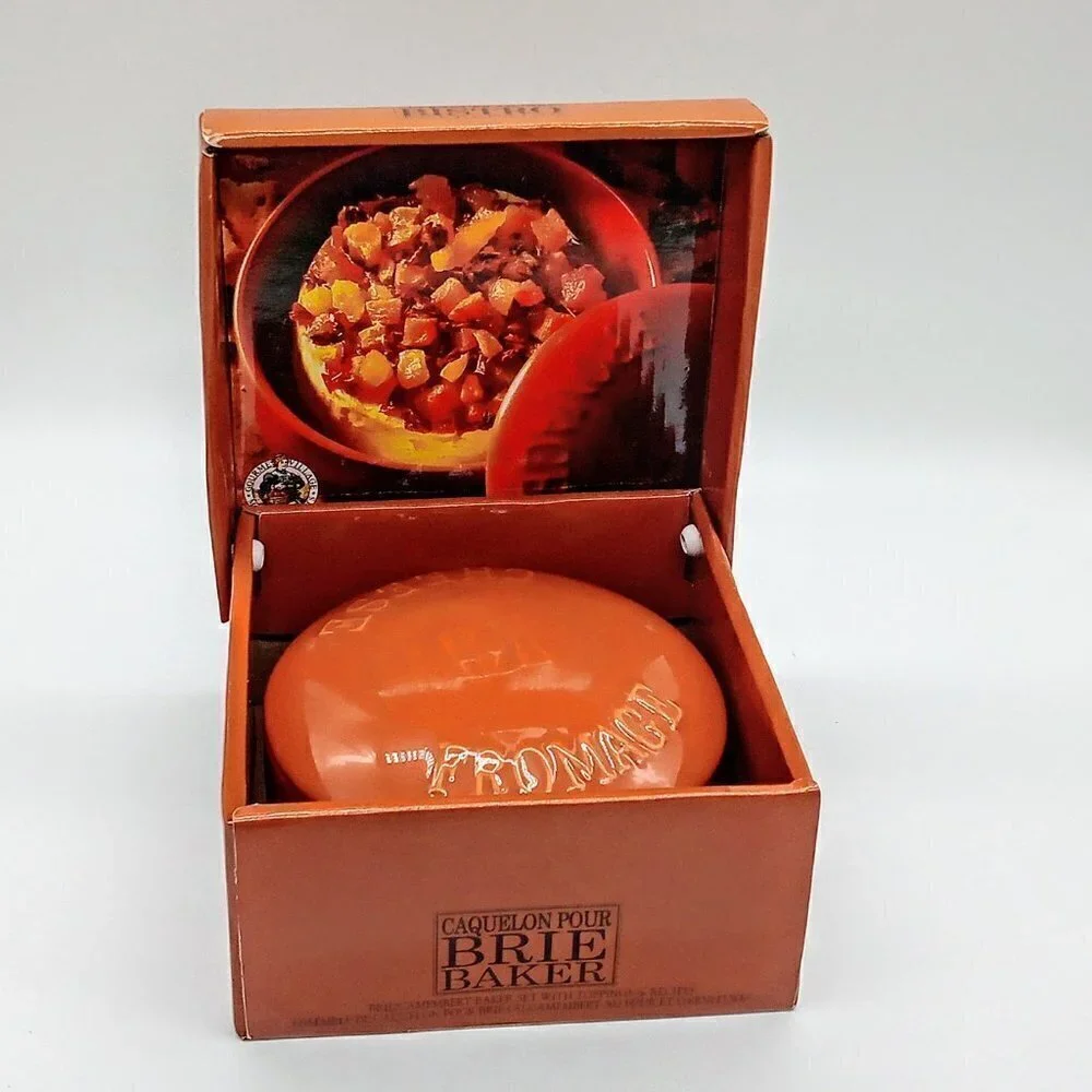 Gourmet Village Burnt Orange Ceramic Covered Baker NIB